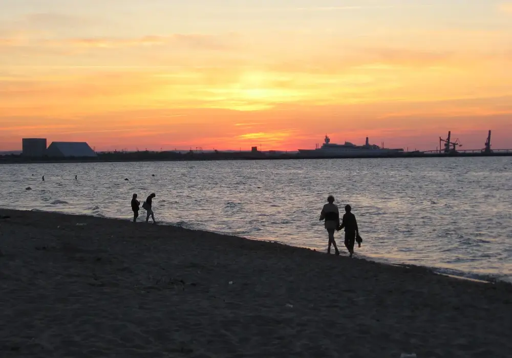 Plaża na Stogach w Gdańsku - co warto wiedzieć przed wizytą?