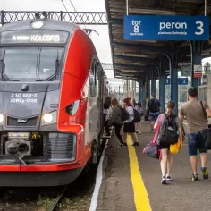 Jak dojadę do Kołobrzegu? Sprawdź najlepsze opcje transportu