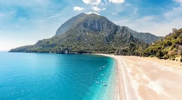 Zdjęcie Kemer – nad jakim morzem wypoczniesz w pięknym kurorcie?