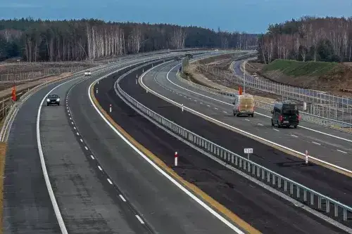 Zdjęcie Ile jest kilometrów z kołobrzegu do szczecina? Sprawdź różnice w trasach