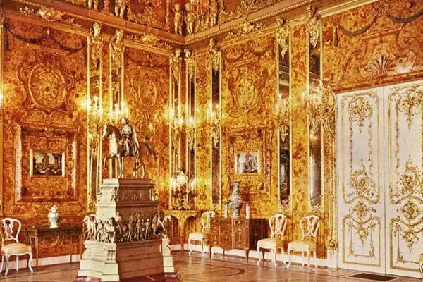 Bursztynowa Komnata - co z nią? Bursztynowe atrakcje Pomorza
