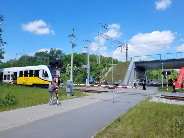 Wicie pociągiem - Sławno czy Darłowo? Planuj dojazd bez stresu